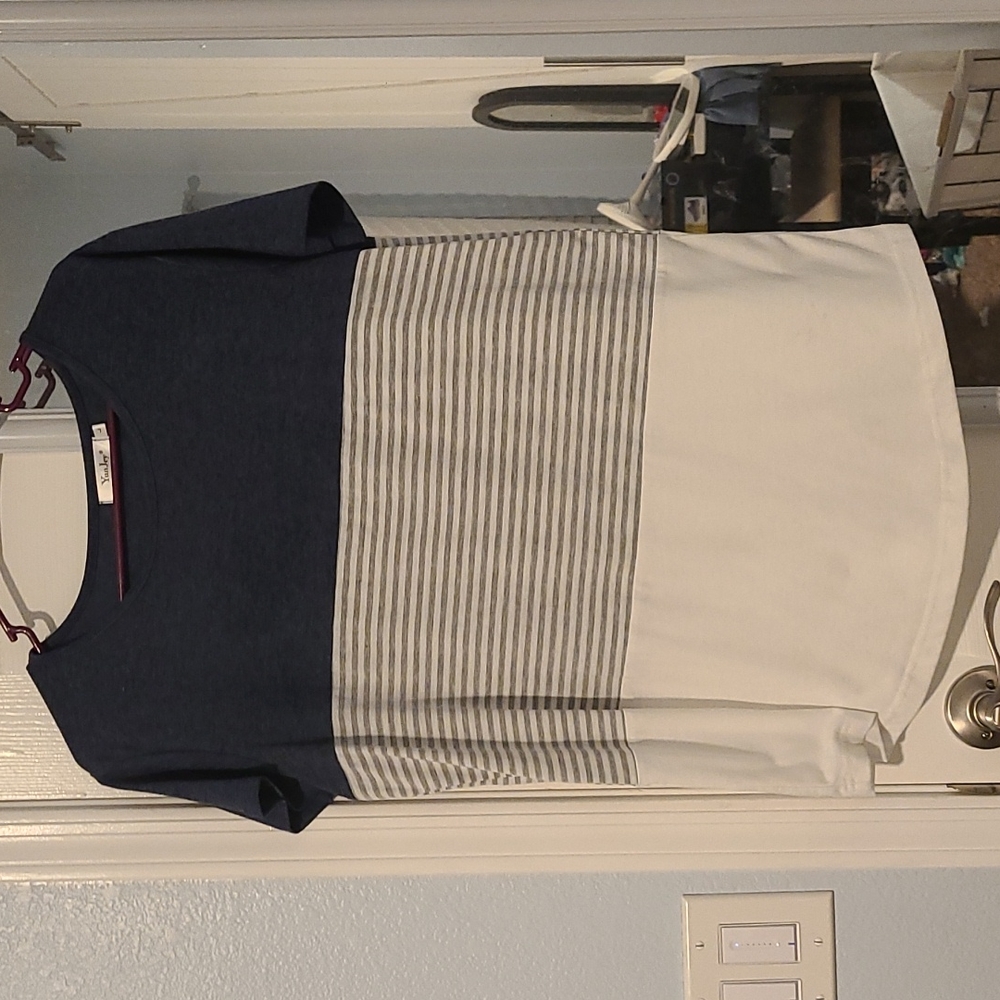 Yun jey striped tee l